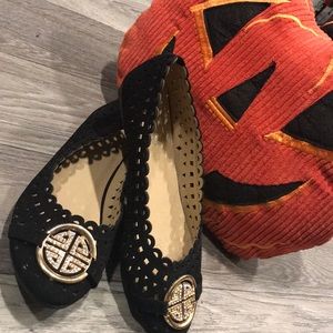 Size 6.5 black jeweled flats